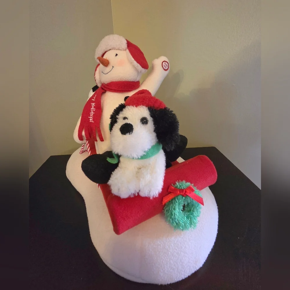 Hallmark Jingle Pals Sleigh Snow What Fun Sledder Snowman Dog Penguin 2007 VIDEO